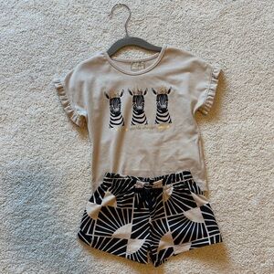 NWOT Kids Set - Beige and Black Zebra Print